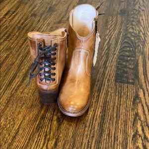 Really cute booties with the lace up back.